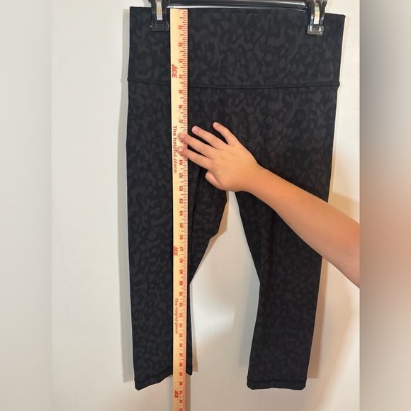 Lululemon Wunder Under Crop Leggings 21β Black Camo High Rise Size 10 - Picture 8 of 11